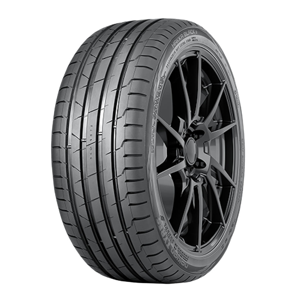 275/40 R20 NOKIAN Hakka Black2 SUV 106Y XL DOT4821